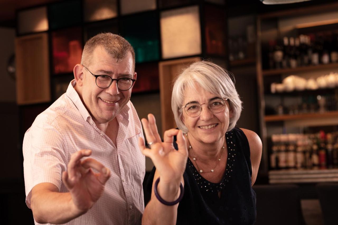 Logis Hotel Restaurant De France Saint-Geniez-dʼOlt Εξωτερικό φωτογραφία