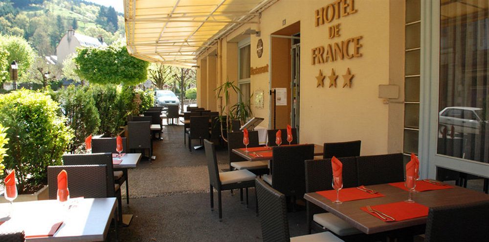Logis Hotel Restaurant De France Saint-Geniez-dʼOlt Εξωτερικό φωτογραφία