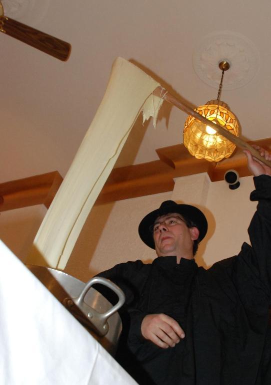 Logis Hotel Restaurant De France Saint-Geniez-dʼOlt Εξωτερικό φωτογραφία